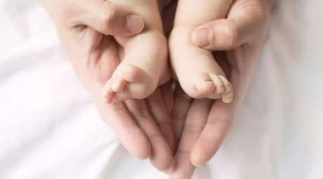 为什么年龄大做试管成功率低？